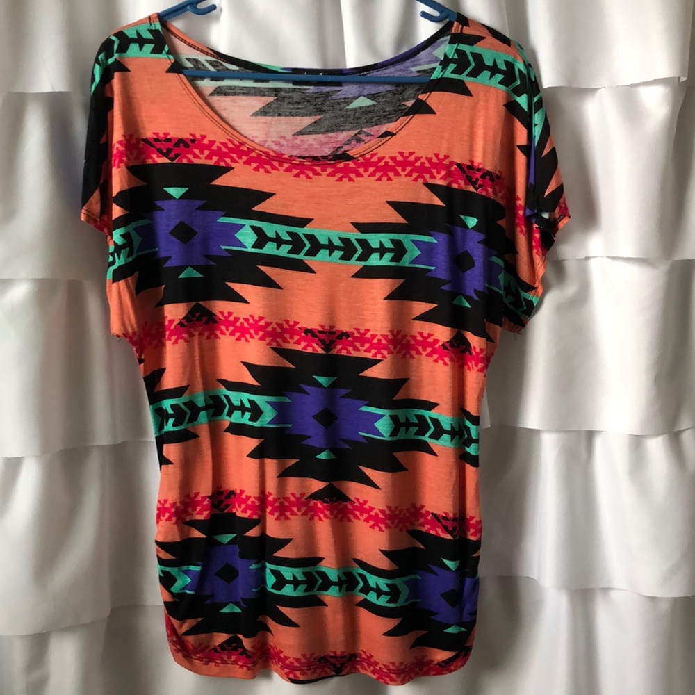 Aztec Colorful Top - Picture 2 of 5